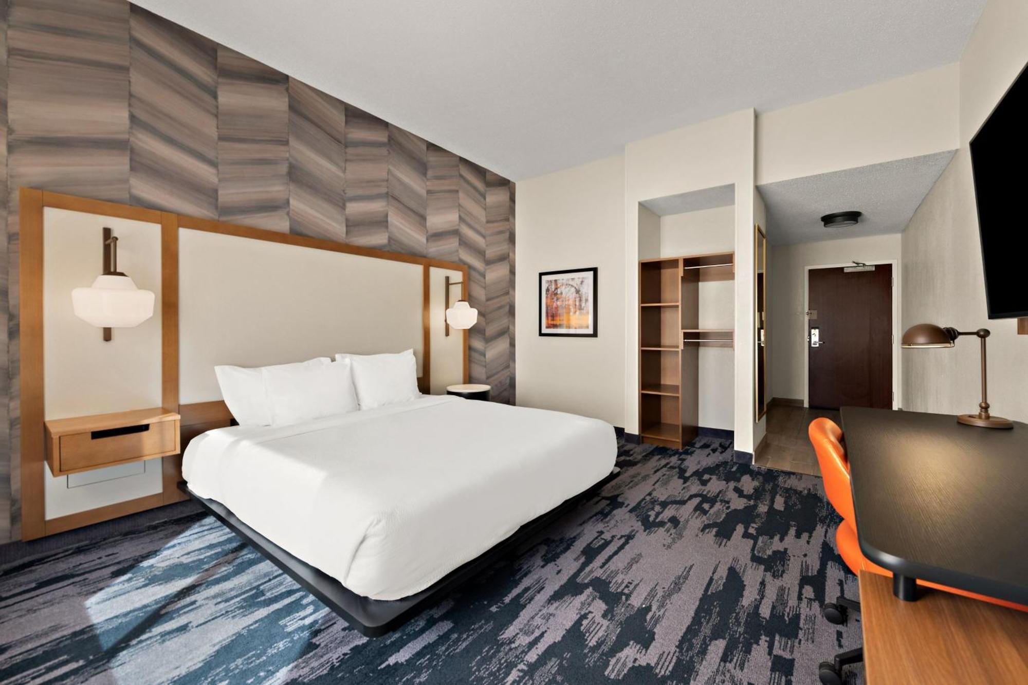 Fairfield By Marriott 3*